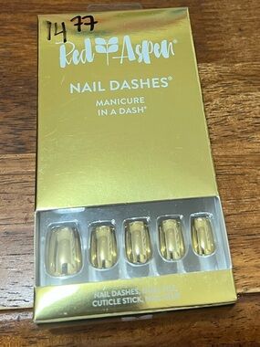 Red Aspen Gold Metallic Nail Dashes - AILSA ON FIFTH AVENUE